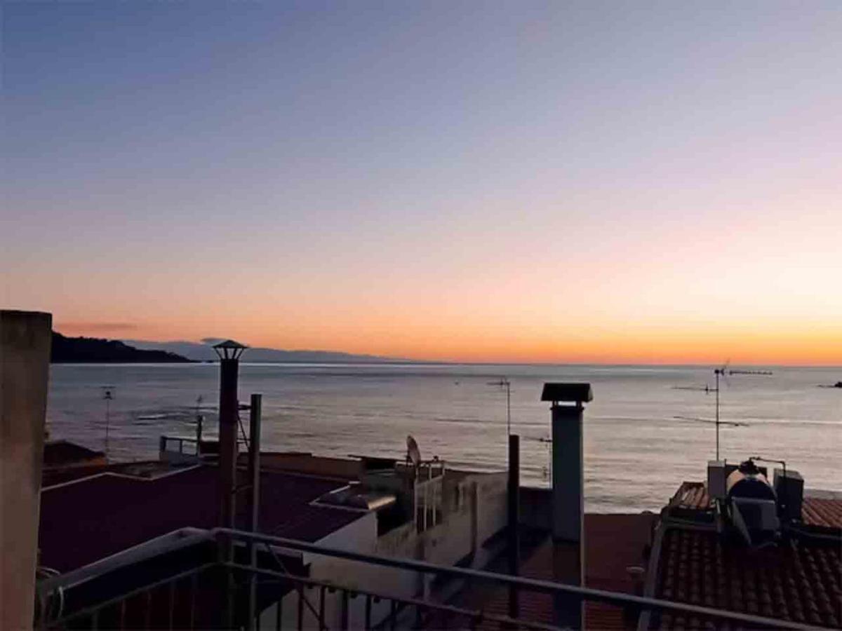 Naxos 101 Apartment A Due Passi Dal Mare 贾迪尼-纳克索斯 外观 照片