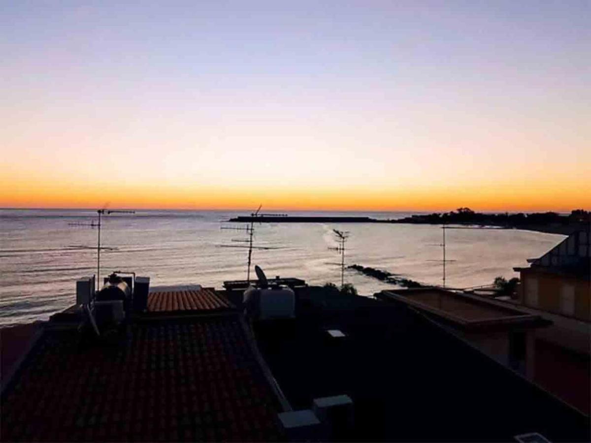 Naxos 101 Apartment A Due Passi Dal Mare 贾迪尼-纳克索斯 外观 照片
