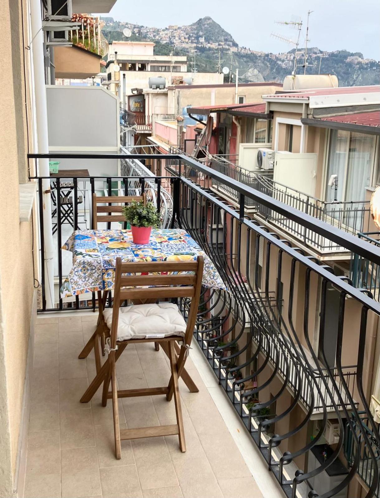 Naxos 101 Apartment A Due Passi Dal Mare 贾迪尼-纳克索斯 外观 照片